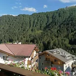 Haus Viola *